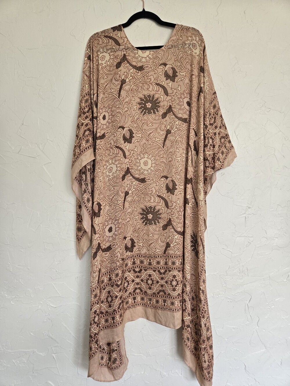 Free People Tan and Blush Paisley Kimono - Picture 8 of 11